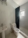 Gidan Kayan Daki 3 Bedroom Don Sawa A Lekki Phase 2 - 5