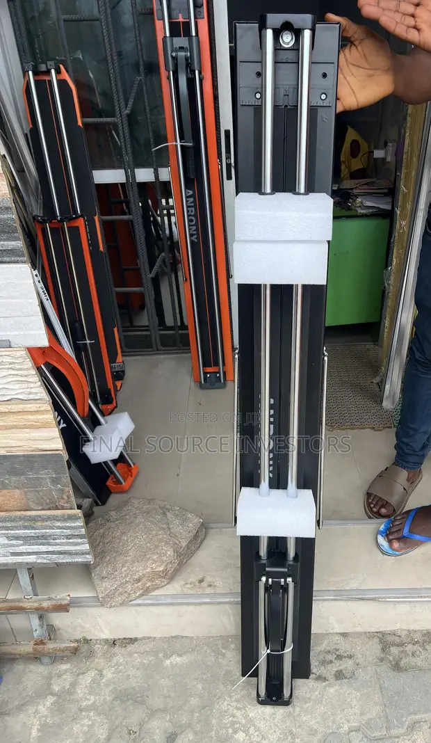 120x120cm Tile Cutter - 1