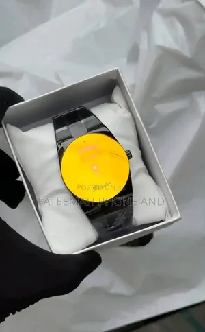 Sabon Rolex Kayi na Maza