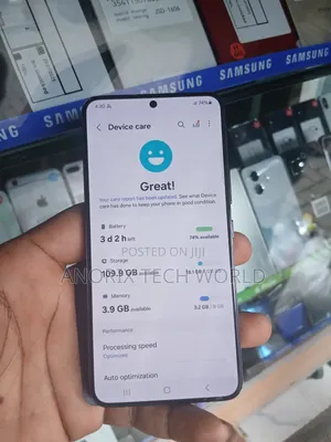 Samsung Galaxy S22 5G 128GB Baki (Amfani da UK)