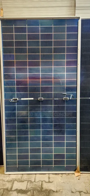 590W Bifacial Solar Panel - 144 Cells