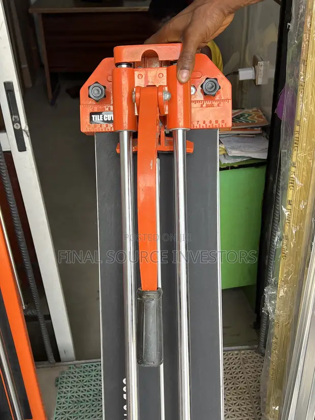100x100 High Grade Tile Cutter - 1