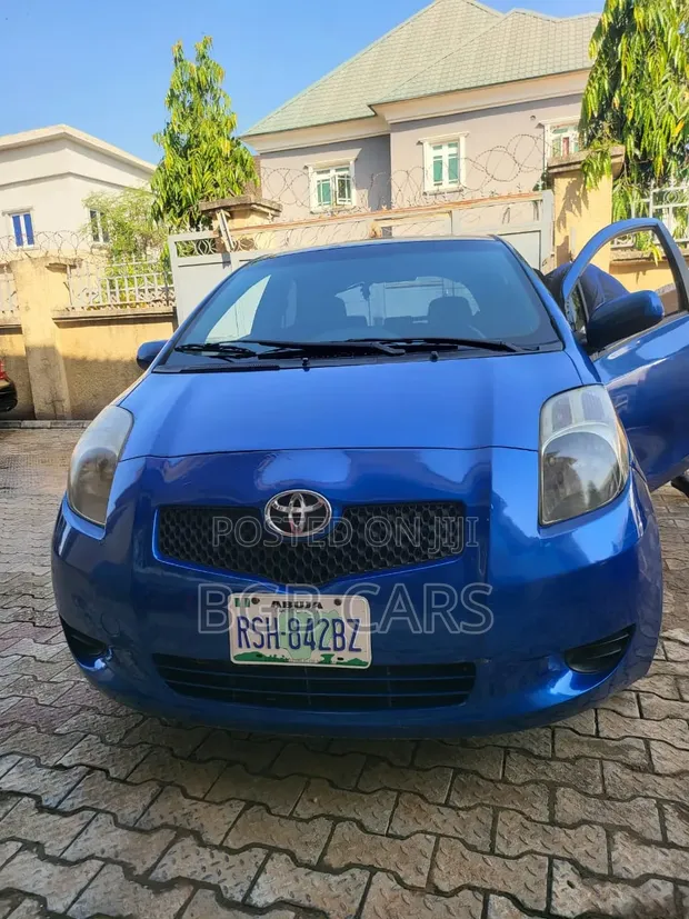 Toyota Yaris 2007 Blue - 1