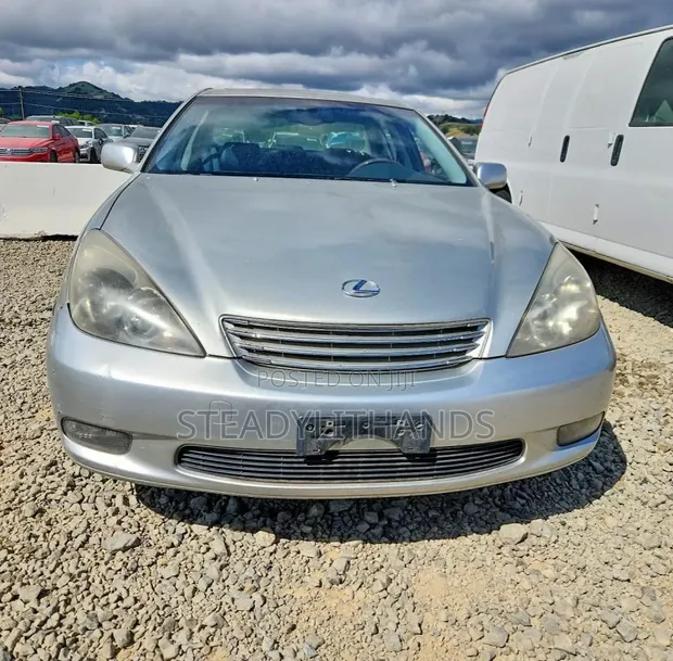 Lexus ES 330 2004 Silver - 1