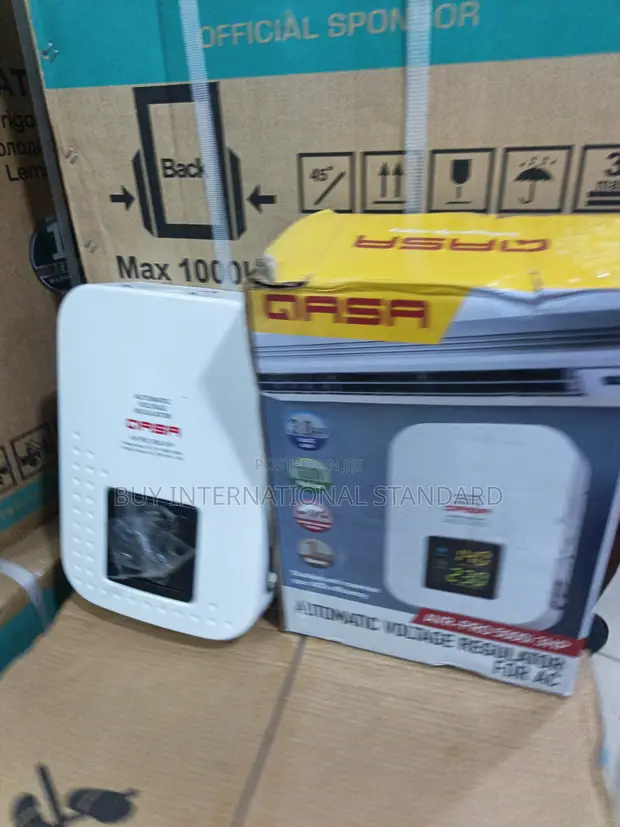 Qasa 5KVA Automatic Wall Mounted Voltage Stabilizer - 1