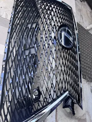 Cikakken Gaban Gril na Lexus RX 350 F Sport (2016-2019)