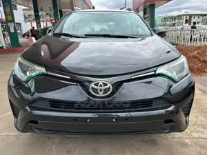 Toyota RAV4 2018 Black