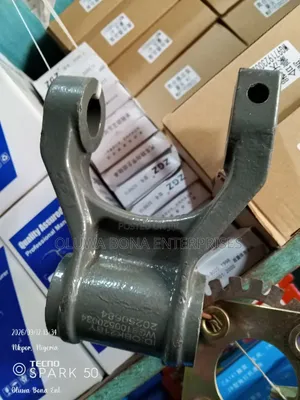 Sabon Shackle Hanger na Sinotruk Howo