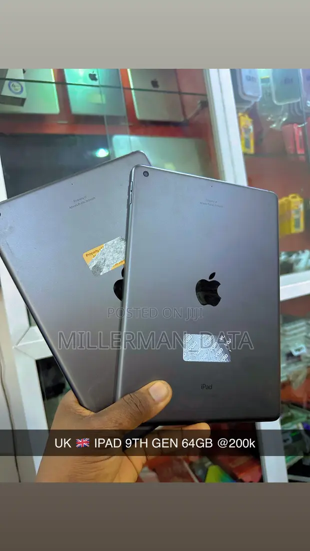 Apple iPad 10.2 (2021) 64GB Gray (UK Used) - 1