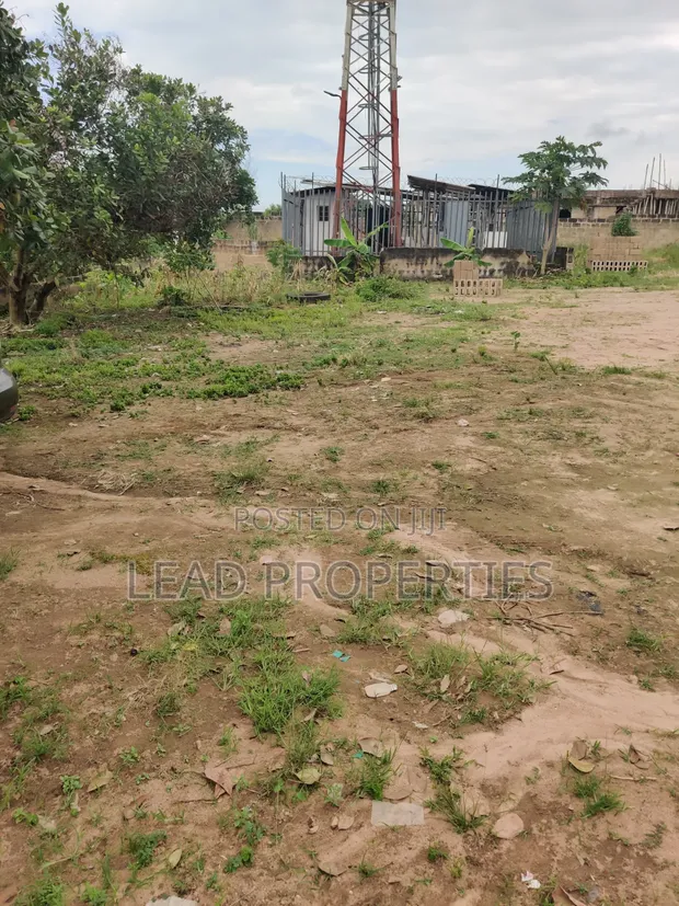 2 Plots of Land on Tarred Road, Alagbaka GRA Extension - 1