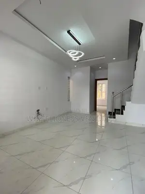 3 Bedroom Townhouse/Terrace don haya a Ikota
