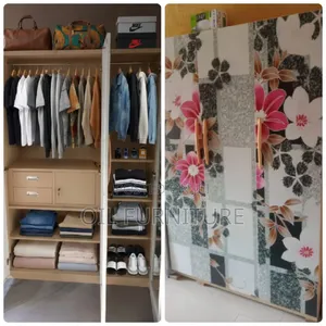 Stylish 3-Door Floral Wardrobe