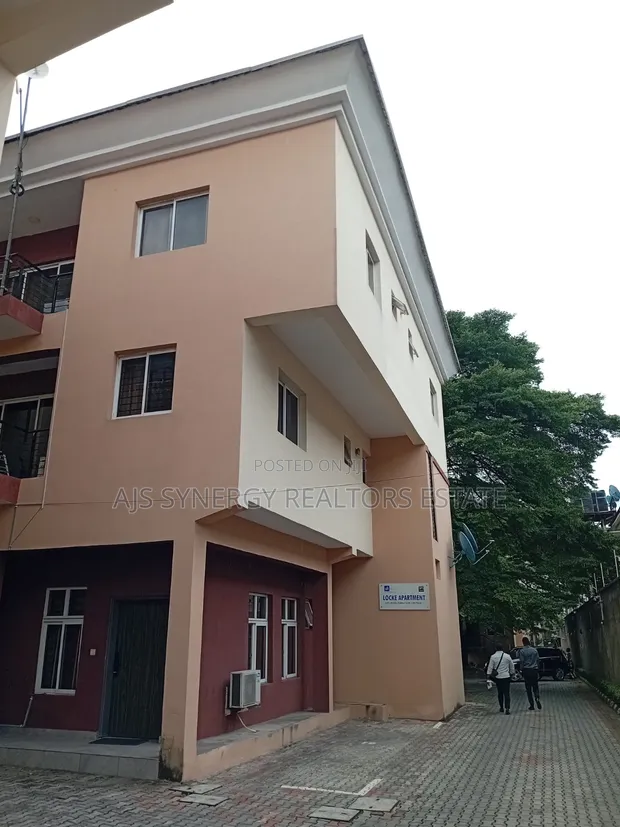 2-Bedroom Townhouse/Terrace for Rent in Lekki Phase 1 - 1