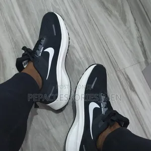 Men's Quality Nike Sneakers - Size 45