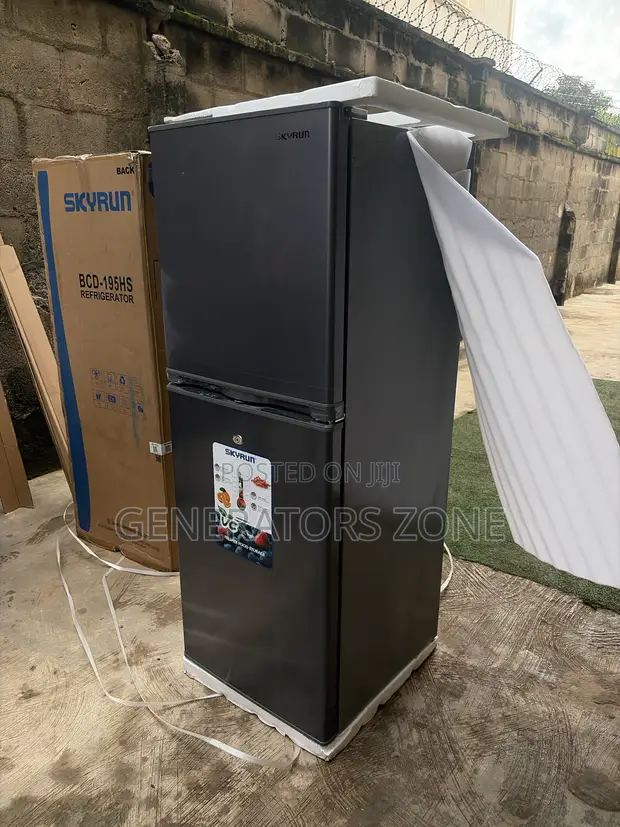 Skyrun 195L Double Door Fridge with Freezer - 1