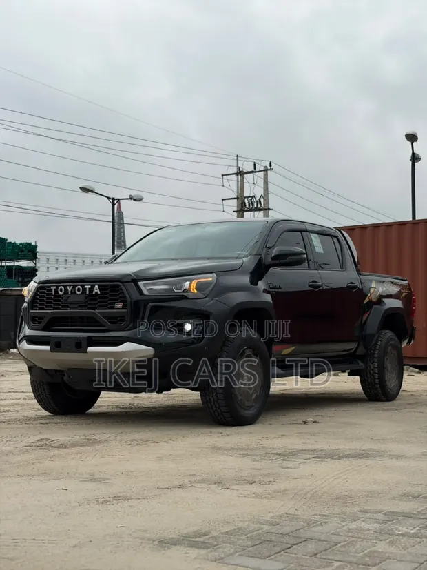 Sabon Toyota Hilux 2024 Baki - 1