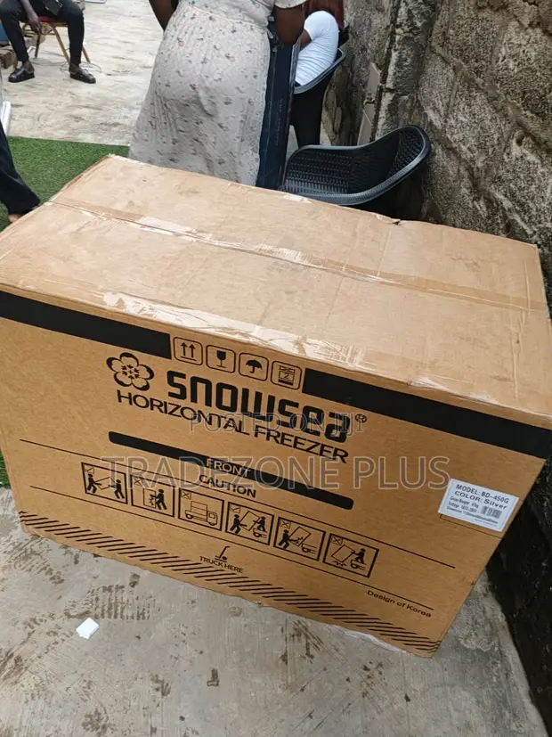 Snowsea 450L Commercial Chest Freezer - Brand New - 1