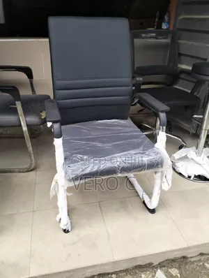 Boss Office Products Visitor Chair - Brand New