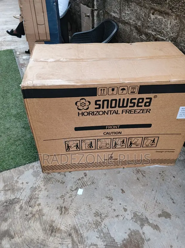 Snowsea 450L Chest Freezer - Brand New - 1