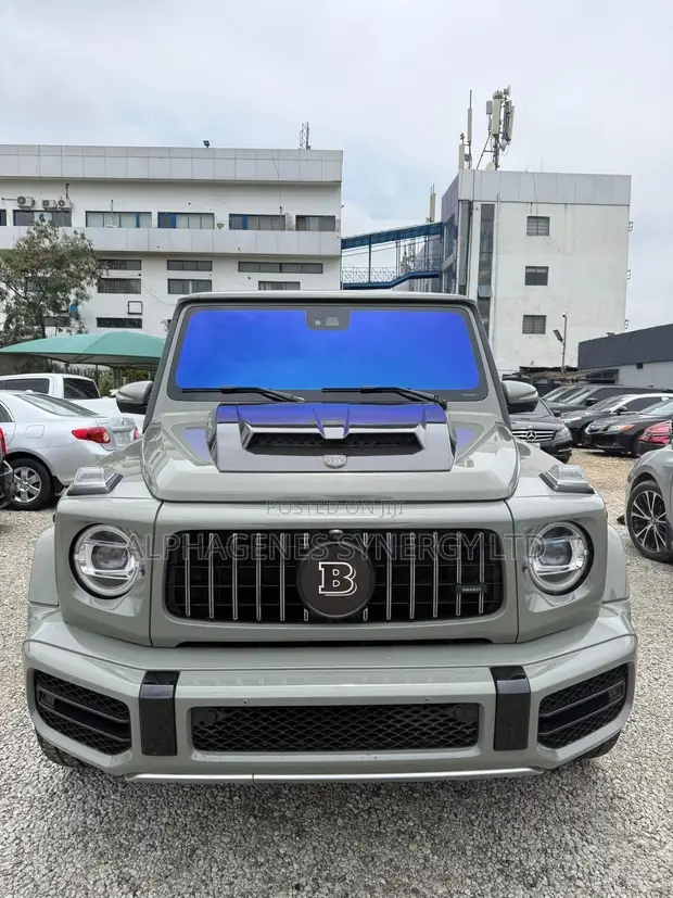 Mercedes-Benz G63 AMG Brabus G700 2019 Grey - 1