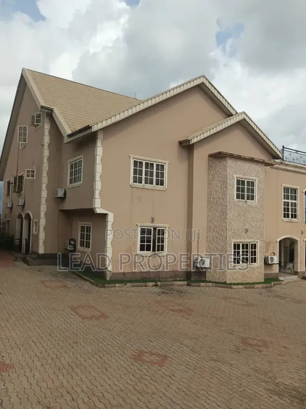 8-Bedroom Mansion for Sale in Alagbaka GRA, Akure - 1