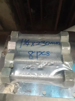 1 1/4" x 200mm Stud Bolt & Nut