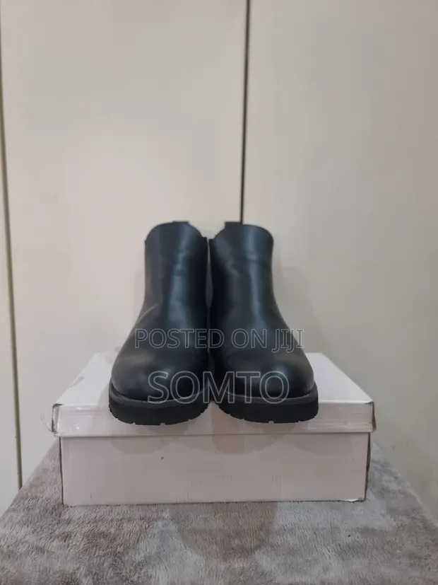 Timberland Luxury Chelsea Boots - Size 43 - 1