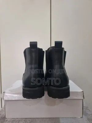 Timberland Luxury Chelsea Boots - Size 43