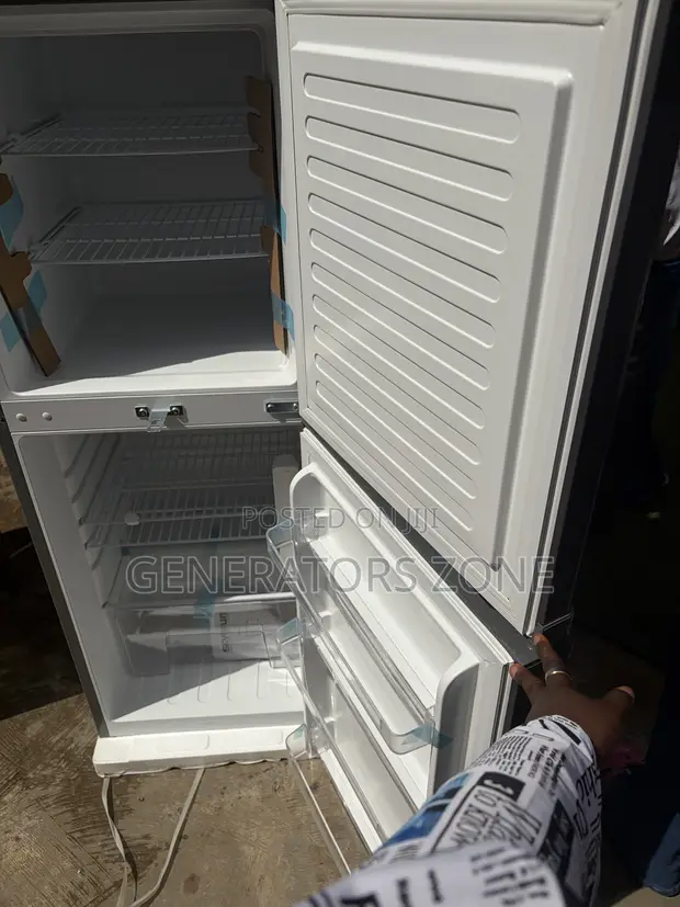 Skyrun BCD-195HS 195L Two Door Fridge Freezer - 1