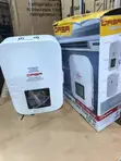 Qasa 5KVA Commercial Wall Mounted Voltage Stabilizer - 1