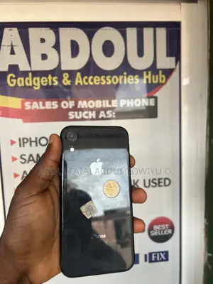 Apple iPhone XR 64GB Black