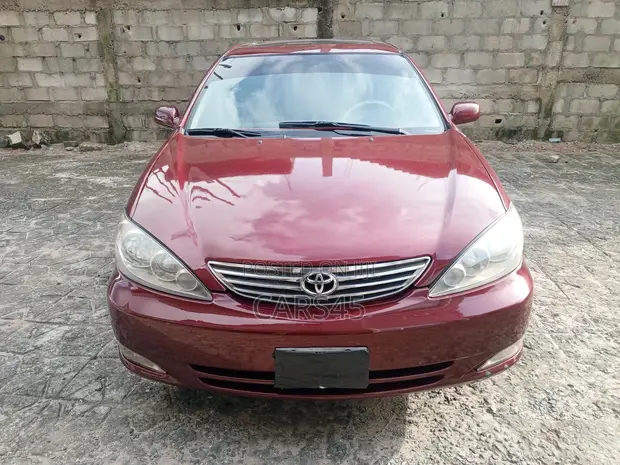 2005 Toyota Camry XLE Sedan Jaja - 1