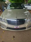 Mercedes-Benz E350 2013 Gold - 1