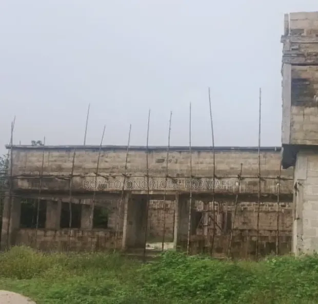 Uncompleted Eatery/Fast Food Building - Afisere Road - 1