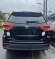 2017 Toyota Highlander XLE 4x4 V6 SUV - Wata Kasar Amfani - 5
