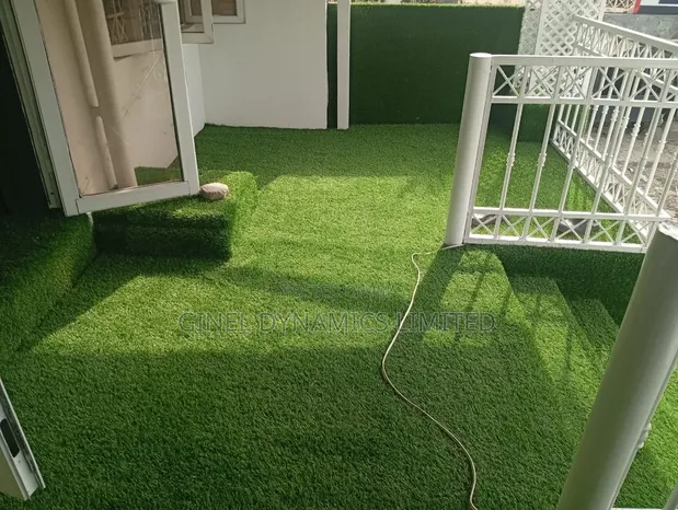 Artificial Grass Carpet - 25mm - 1
