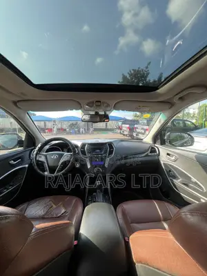 2016 Hyundai Santa Fe SE FWD Black