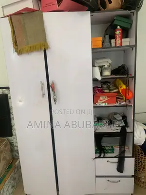 Solid Wardrobe in Ijebu Ode
