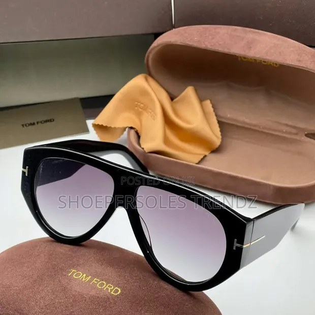 Tom Ford Classy Retro Aviator Sunglasses - 1