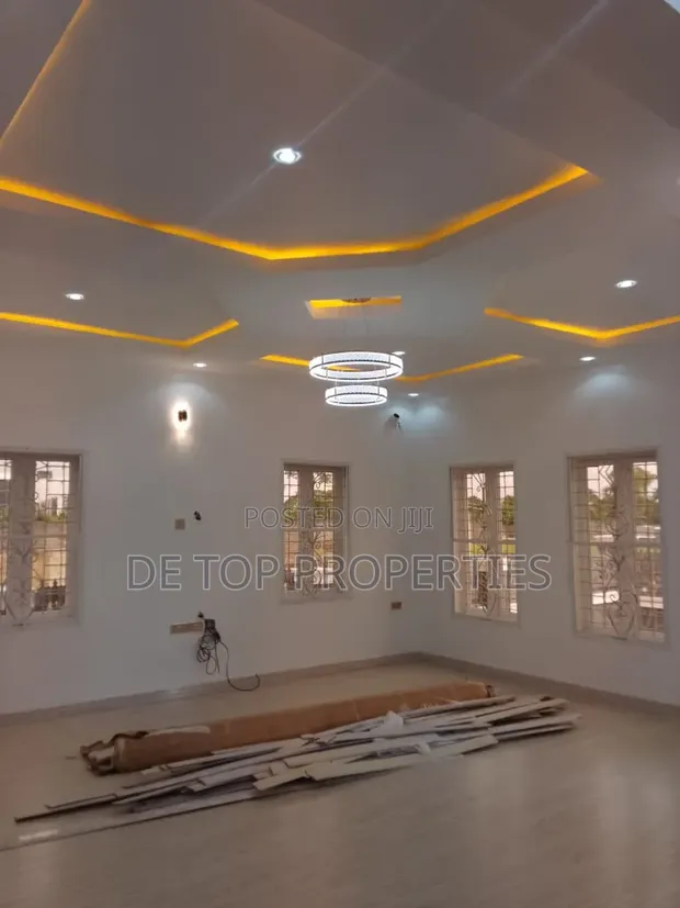 2 Bedroom Apartment for Rent a Ikate Illasan, Lekki Phase 1 - 1
