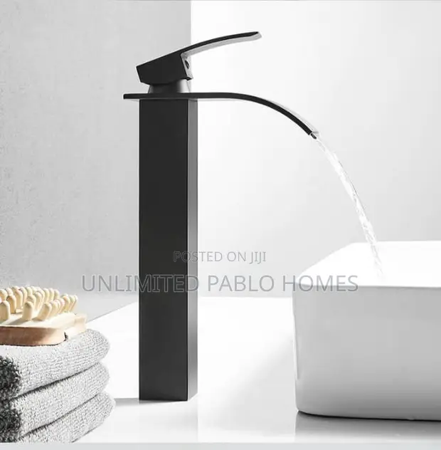 Modern Freestanding Bathtub Faucet with Hand Shower - 1