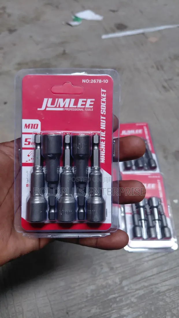 10mm Magnetic Nut Socket - 1