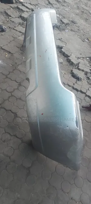 Toyota Highlander Back Bumper - 2005