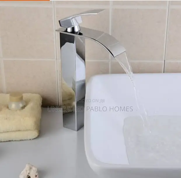 Luxury Waterfall Basin Faucet - Chrome - 1