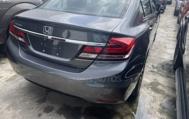 Honda Civic 2013 Gray - 1