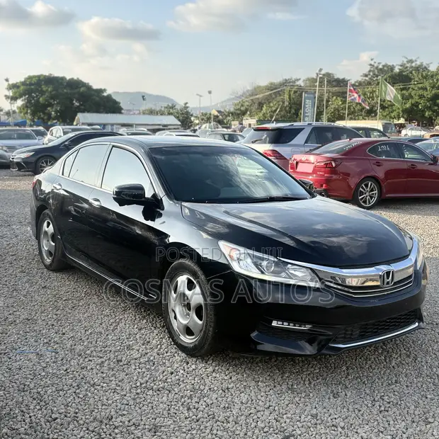 2017 Honda Accord Sport Sedan - Direct Belgium - 1
