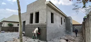 Gidan Kwana 2 Bedroom Don Siyarwa, Kurudu
