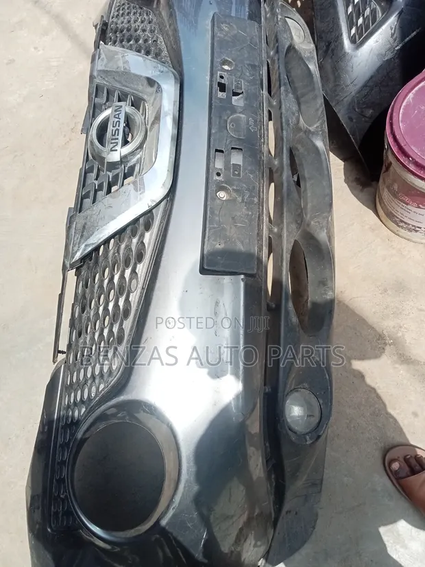 Nissan Rogue 2015 Bumper - 1
