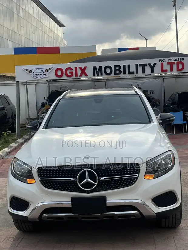 Mercedes-Benz GLC-Class 2016 White - 1