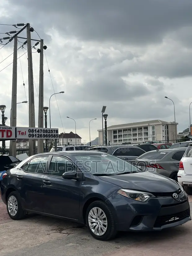 2014 Toyota Corolla LE - Direct Belgium - 1